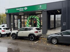 Piata Slobozia, sp. com. Carrefour de vanzare